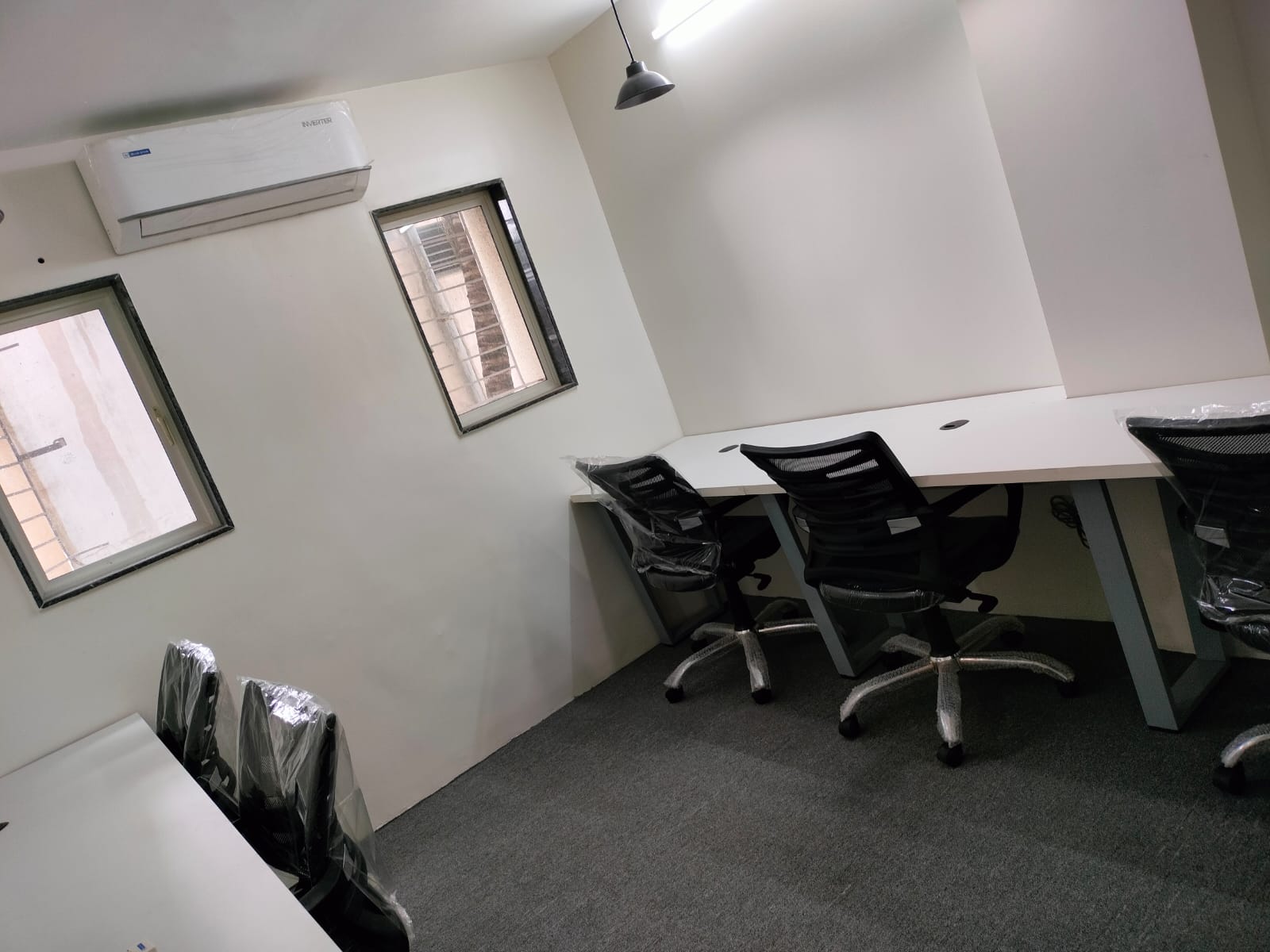 Coworking Space in Tingre Nagar BI585 BI585